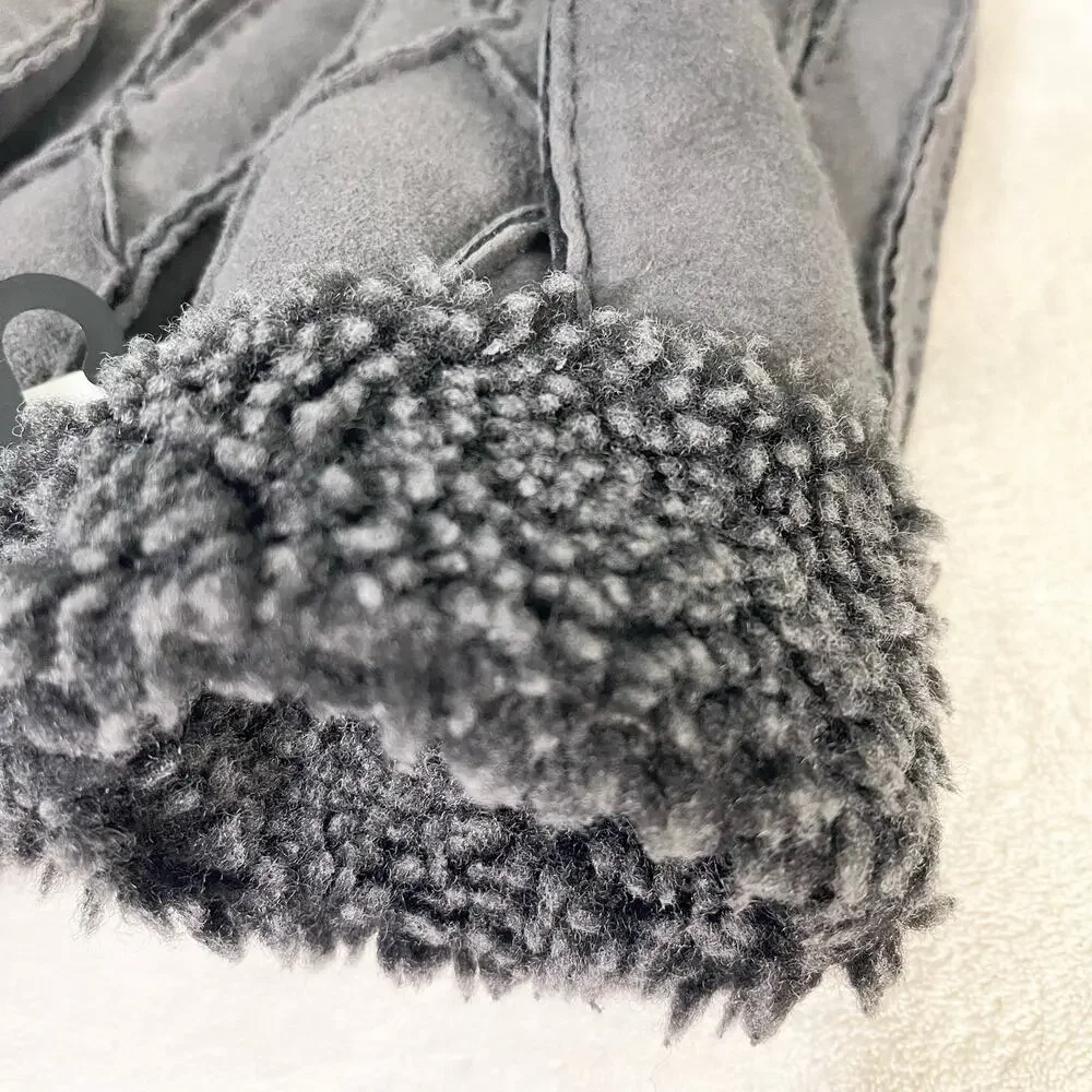 Surell Gray Shearling Lamb Sheepskin Gloves NWT size Medium